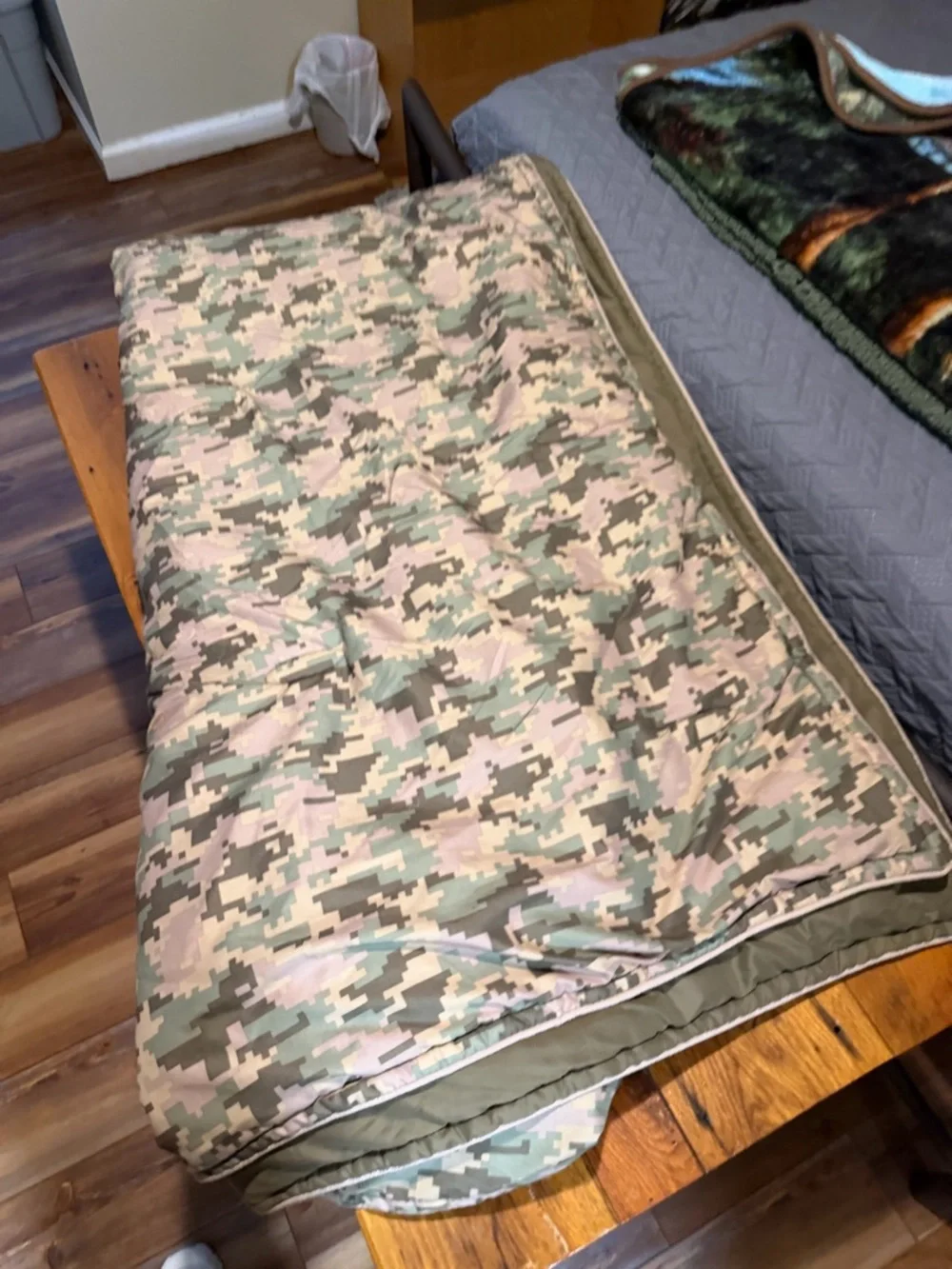 Full size comforter